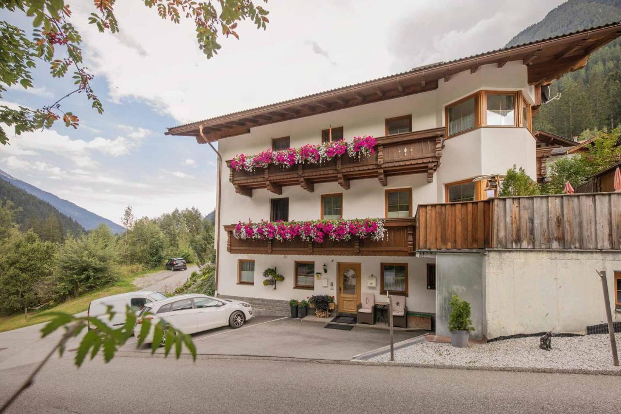 Ferienwohnungen Mischbach Neustift im Stubaital Exterior foto